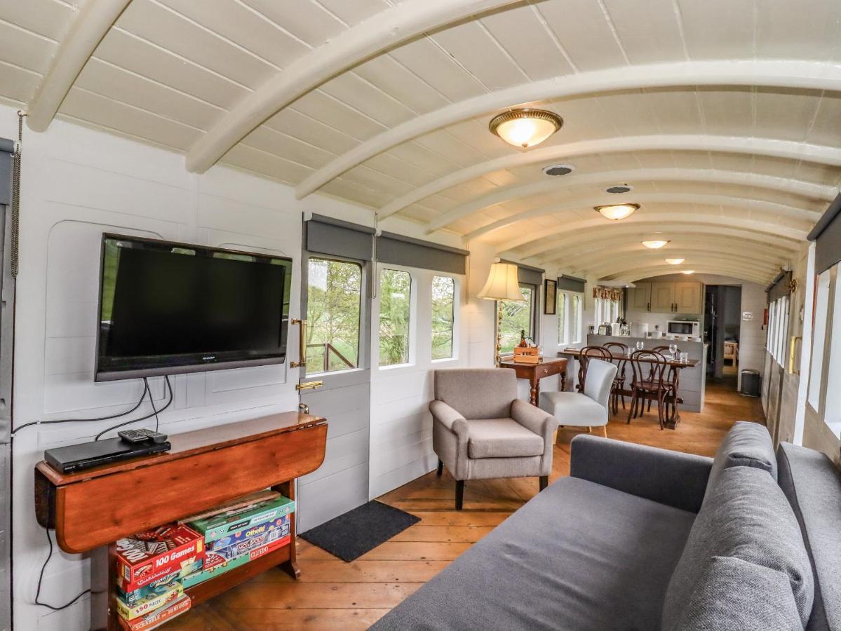 The Carriage At High Barn Heritage Halstead  Bagian luar foto