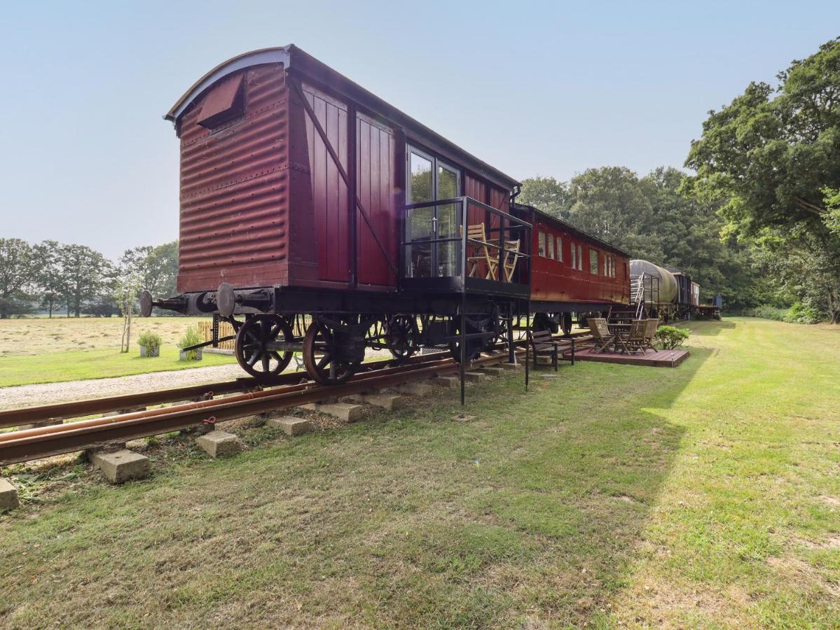 The Carriage At High Barn Heritage Halstead  Bagian luar foto